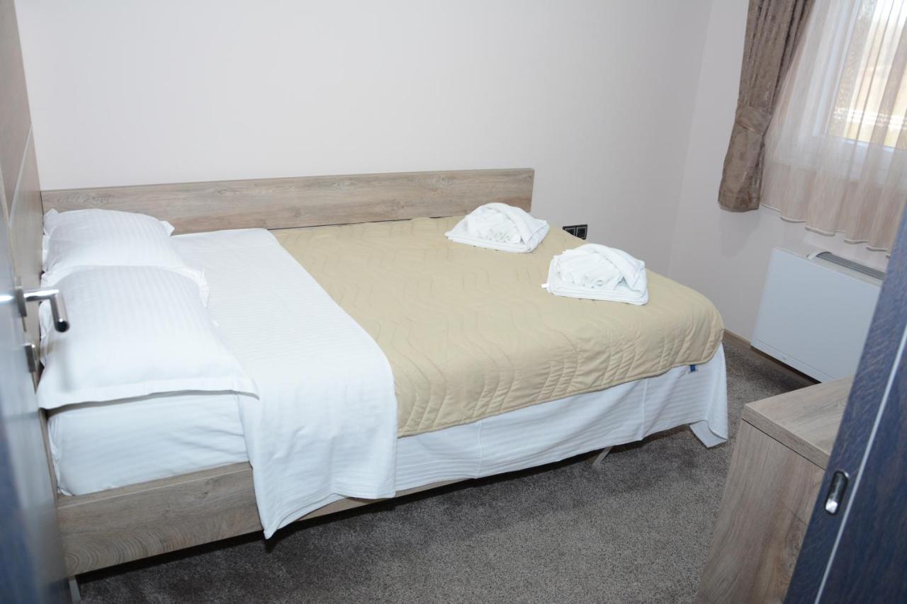 Hotel Intergaj Биелина Екстериор снимка