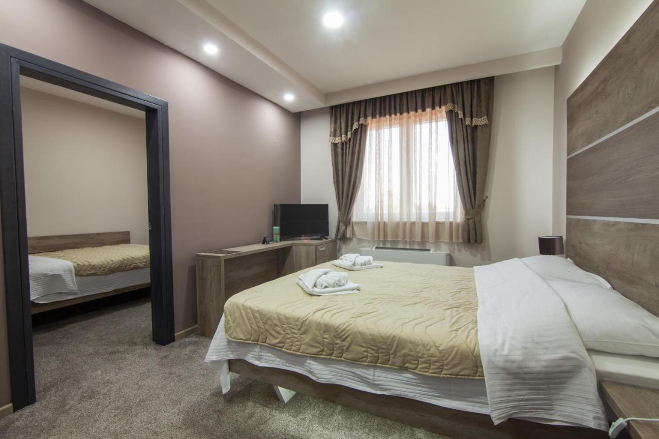 Hotel Intergaj Биелина Екстериор снимка